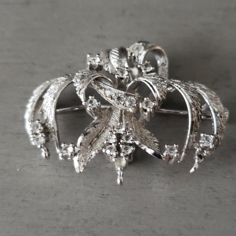 Vintage Brooch